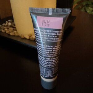 Mary Kay TIMEWISE Luminous 3D Foundation BEIGE N 210